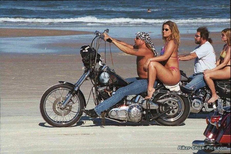 Daytona BikeWeek -2000 Pictures. 